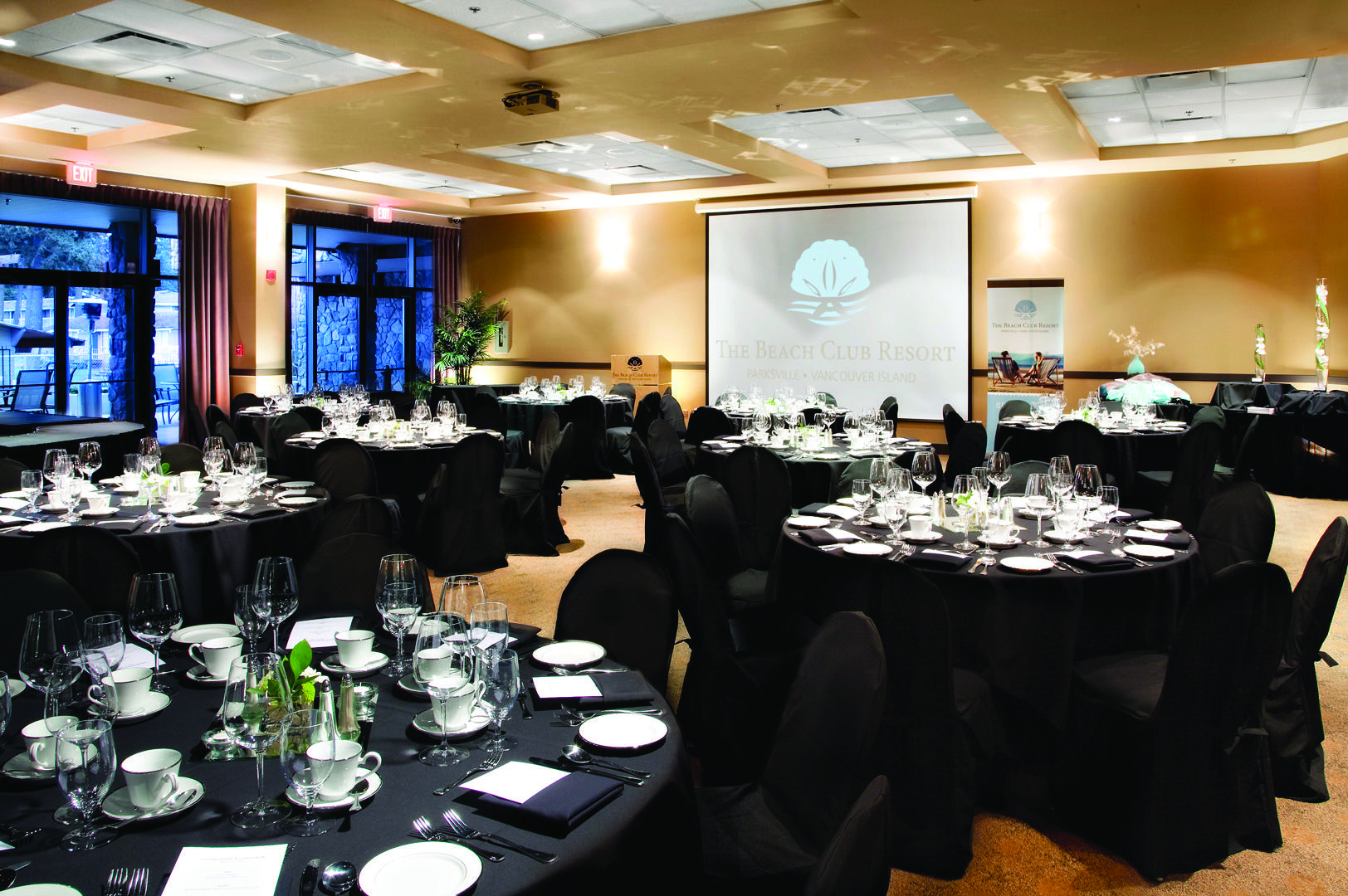 The Beach Club Resort — Bellstar Hotels & Resorts Parksville Restaurang bild