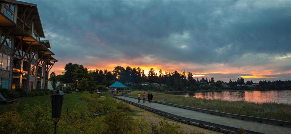 The Beach Club Resort — Bellstar Hotels & Resorts Parksville Exteriör bild